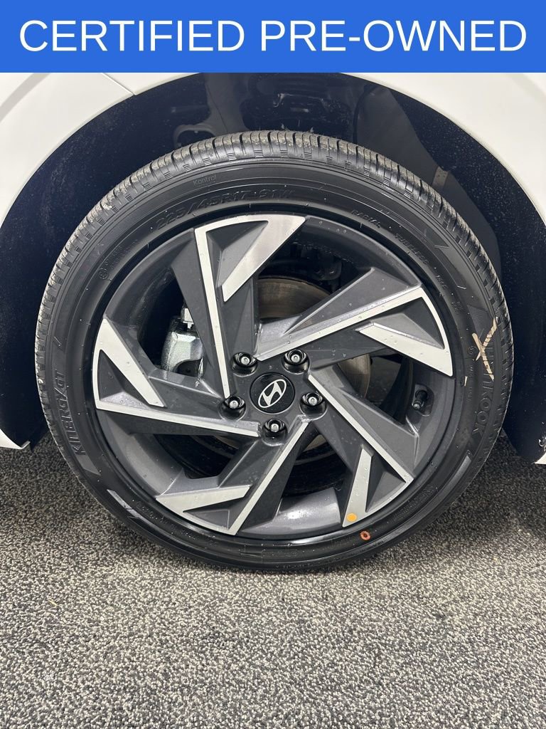 Certified 2025 Hyundai Elantra SEL FWD image 25