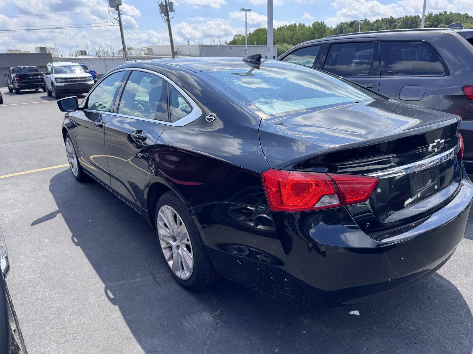 Used 2019 Chevrolet Impala LS FWD image 6
