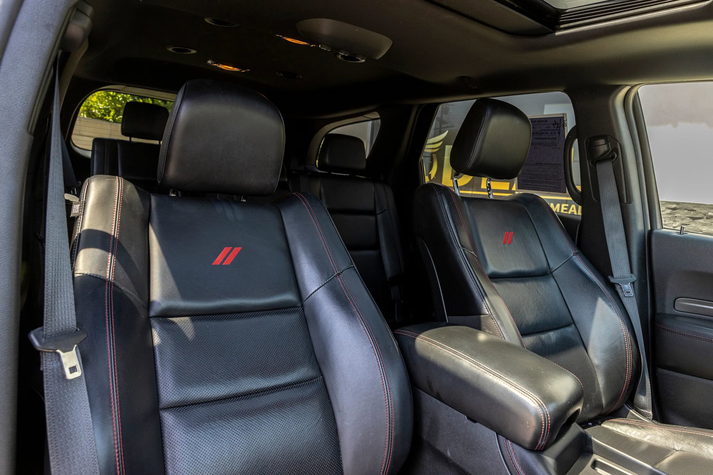 Used 2024 Dodge Durango GT RWD image 33