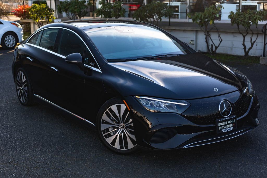 Used 2023 Mercedes-Benz EQE 350+ Sedan image 2
