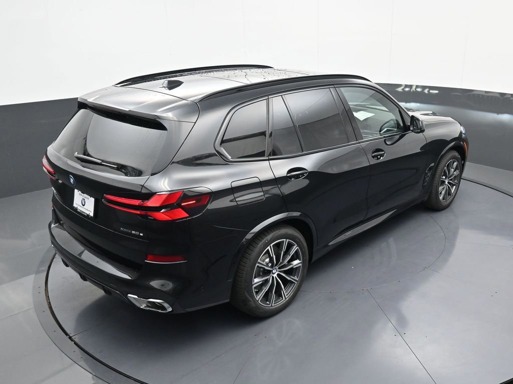 New 2026 BMW X5 xDrive50e w/ M Sport Package image 39