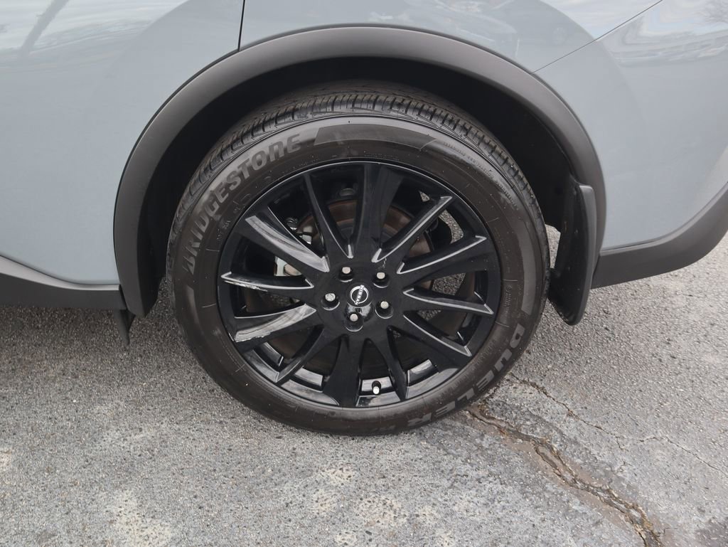 Used 2024 Nissan Murano SV w/ SV Midnight Edition Package image 9