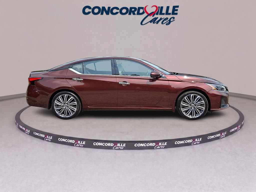 Certified 2024 Nissan Altima 2.5 SL FWD image 8