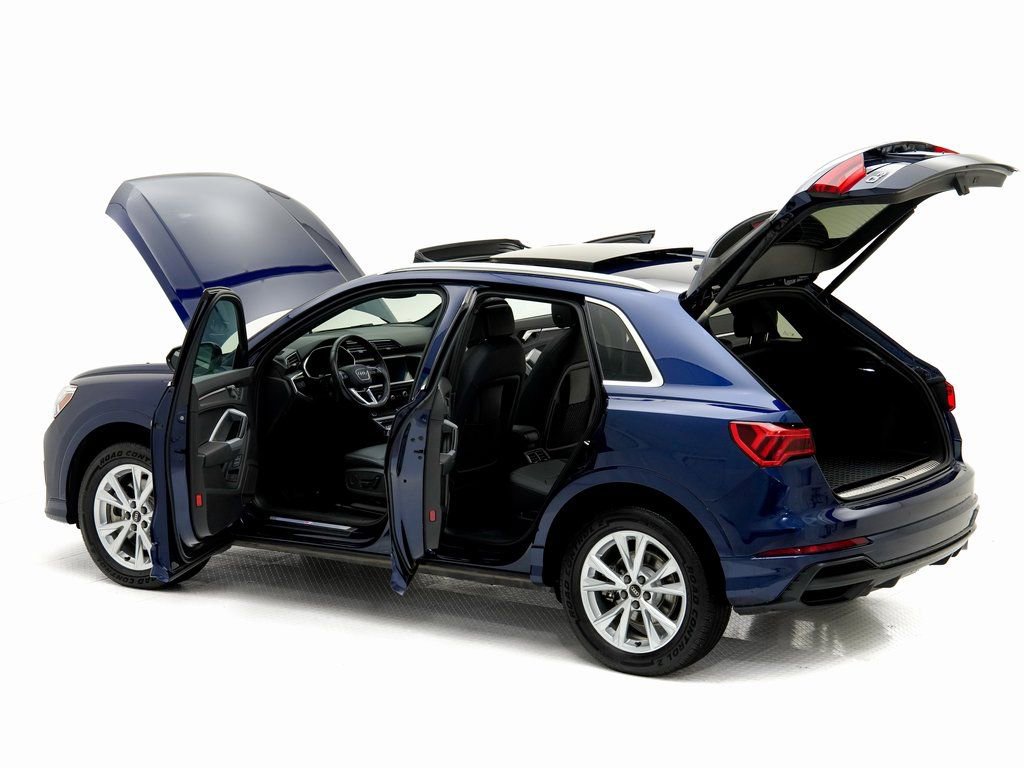 Certified 2022 Audi Q3 2.0T Premium Plus w/ Premium Plus Package AWD/4WD image 27