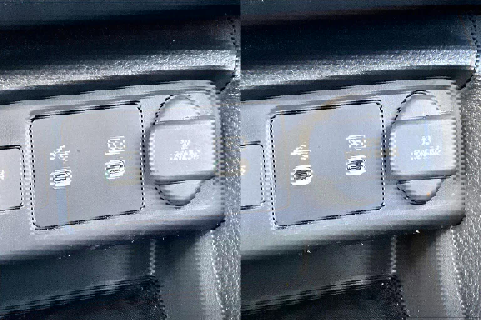 Used 2025 Honda Civic Sport image 33