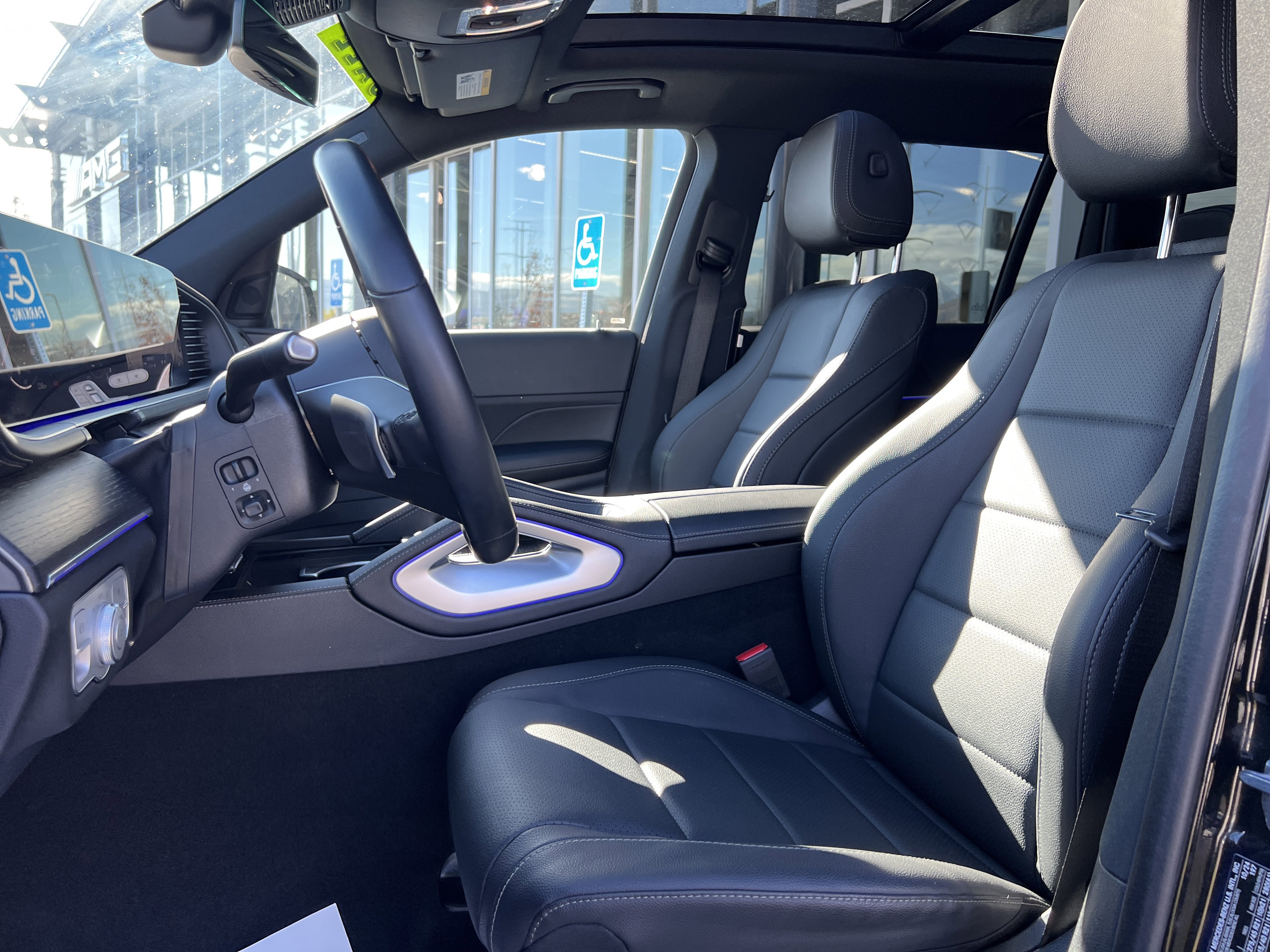 Certified 2025 Mercedes-Benz GLS 450 4MATIC image 11