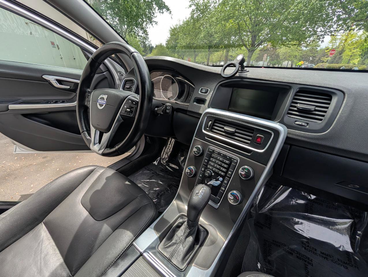 Used 2015 Volvo V60 T5 Premier AWD/4WD image 12