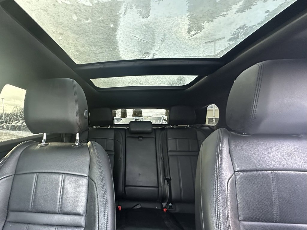 Used 2022 Land Rover Range Rover Evoque S image 18