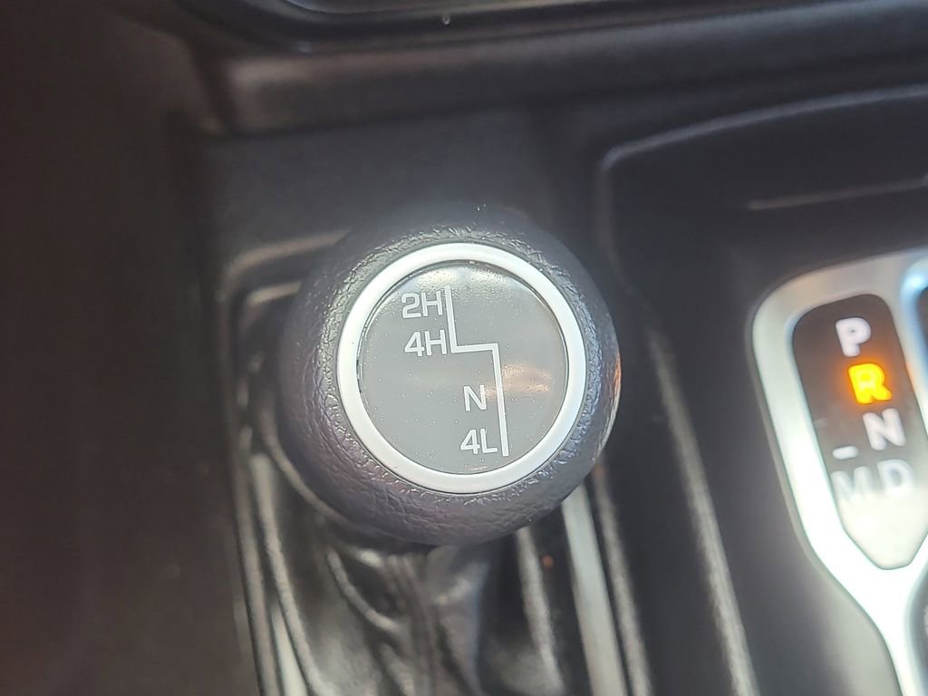 Used 2019 Jeep Wrangler Unlimited Sport S image 22