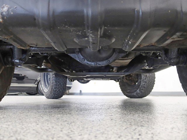 Used 2004 Jeep Wrangler 4WD w/ 30" Tire & Wheel Group image 32