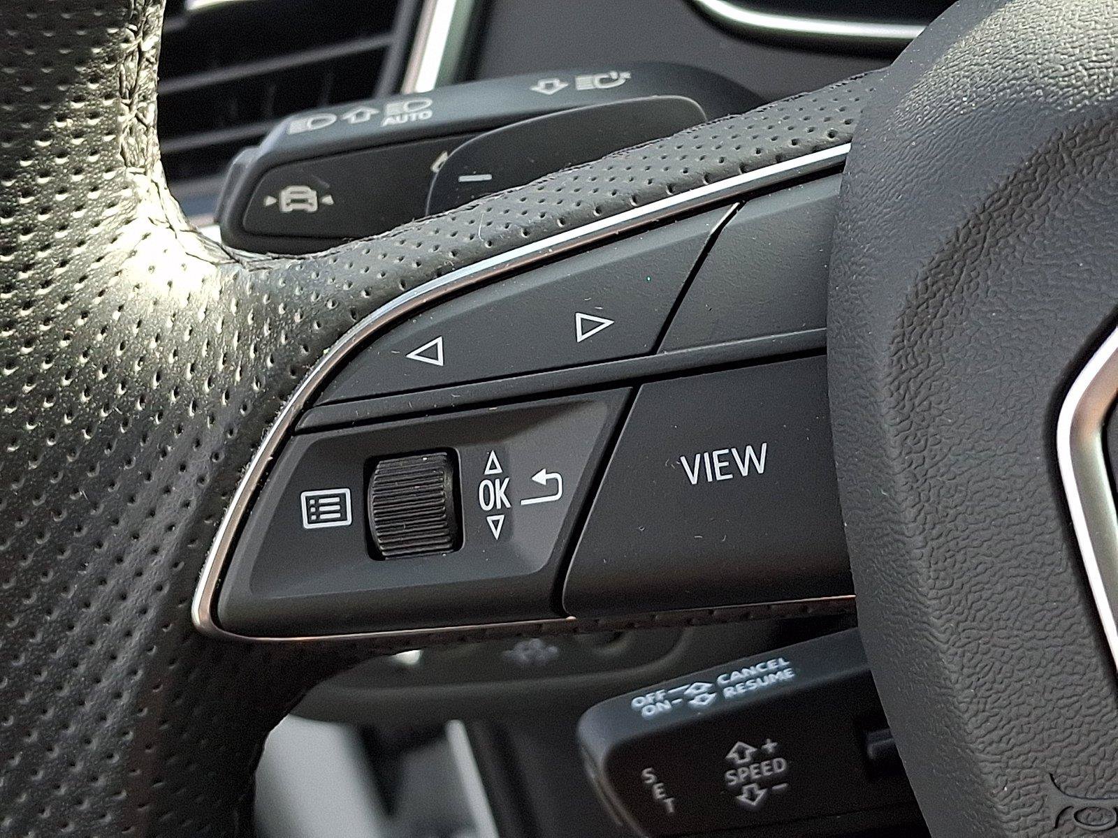 Used 2024 Audi Q5 e Prestige AWD/4WD image 22