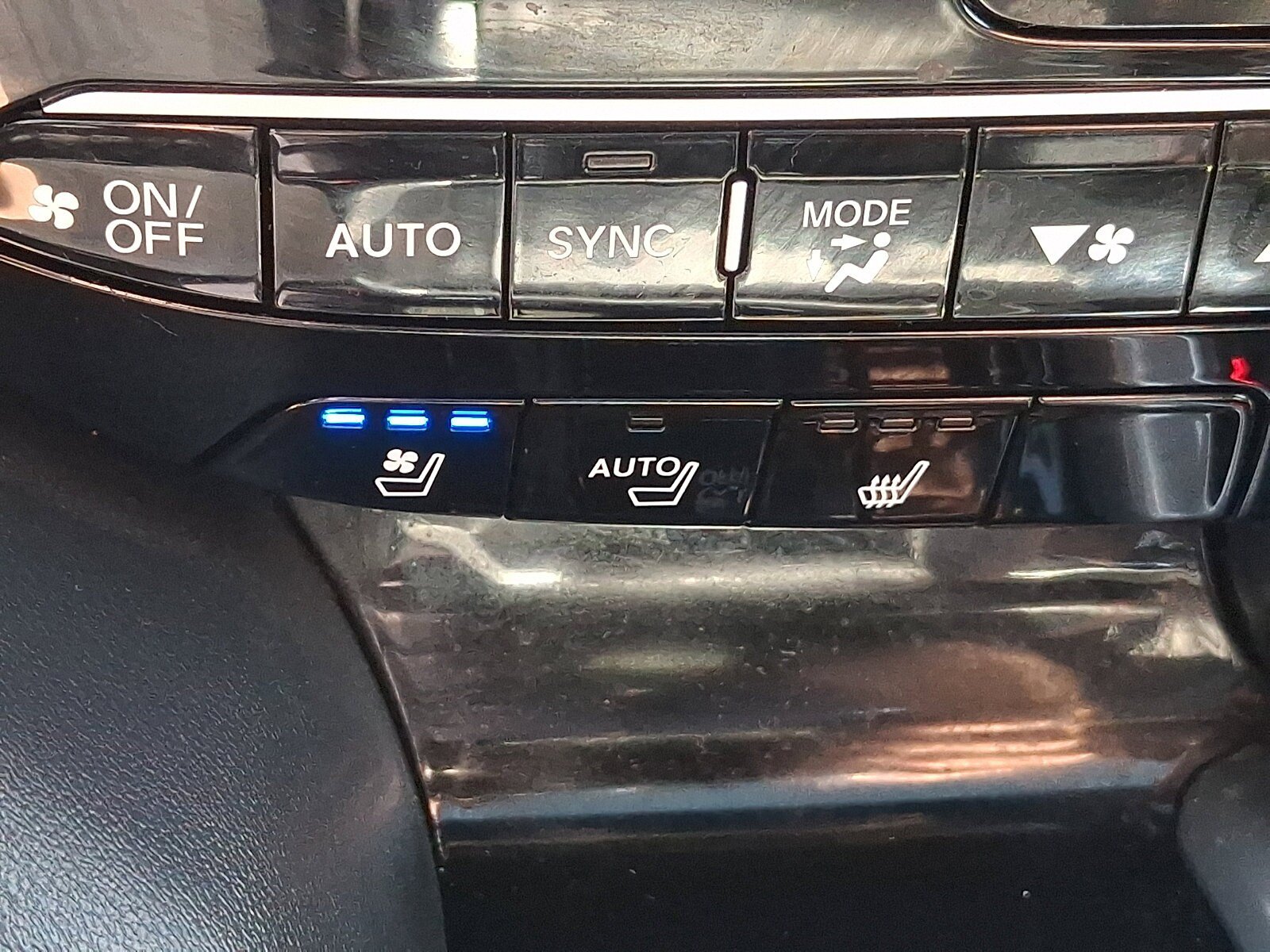 Used 2023 Acura MDX A-Spec AWD/4WD image 26