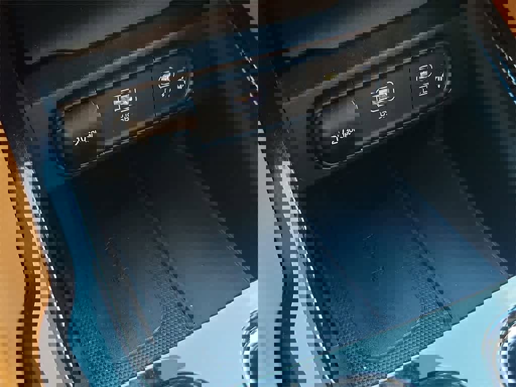 Used 2024 Kia Telluride SX Prestige X-Line image 31