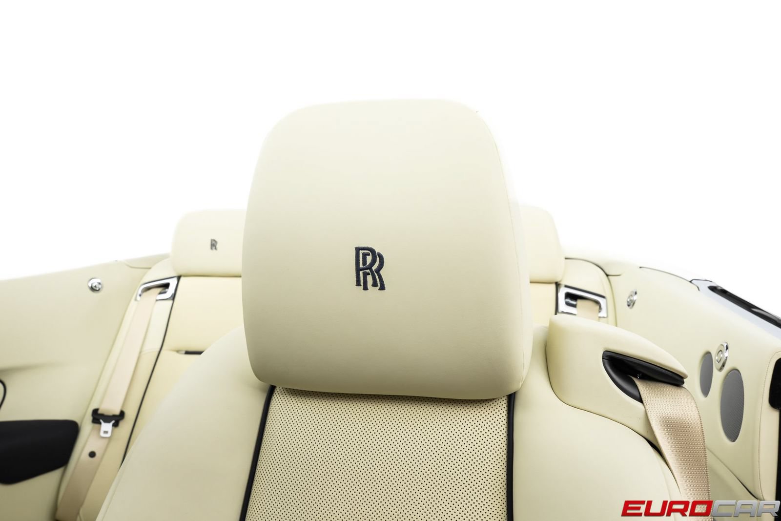 Used 2017 Rolls-Royce Dawn RWD image 40