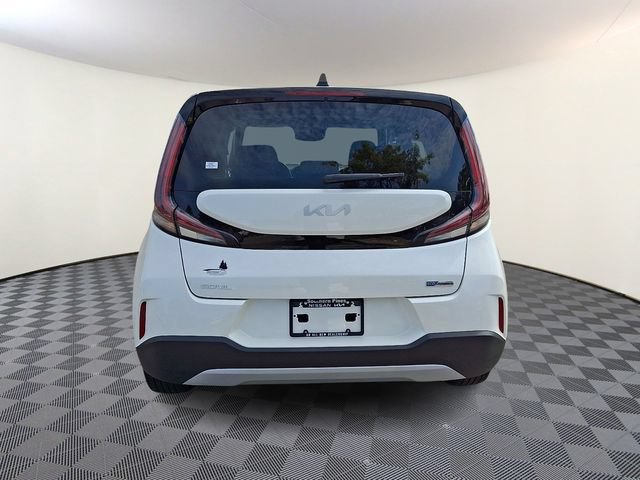 Used 2025 Kia Soul EX FWD image 6