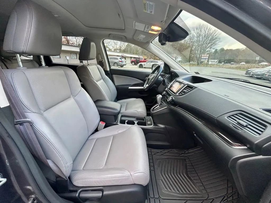 Used 2016 Honda CR-V Touring image 17