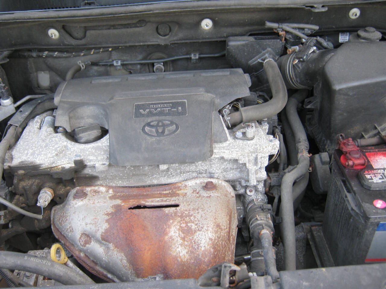 Used 2015 Toyota RAV4 LE image 15