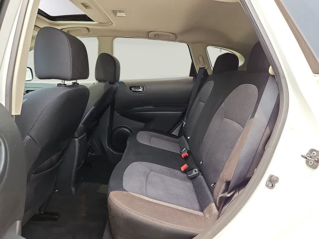 Used 2012 Nissan Rogue SV w/ Premium Pkg AWD/4WD image 8