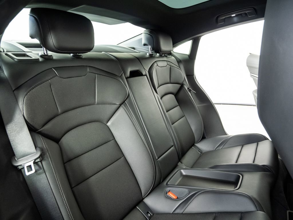 Certified 2025 Porsche Taycan AWD/4WD image 23