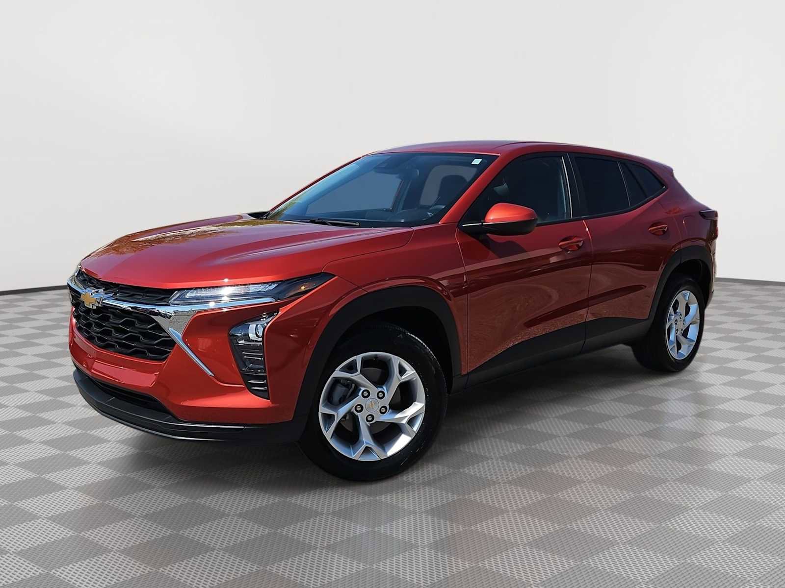 Certified 2024 Chevrolet Trax LS w/ LS Convenience Package image 1