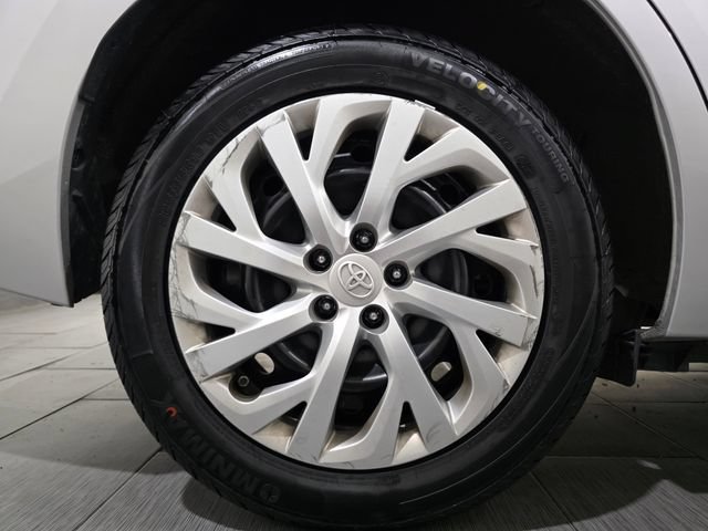 Used 2017 Toyota Corolla LE w/ Carpet Mat Package (TMS) FWD image 24