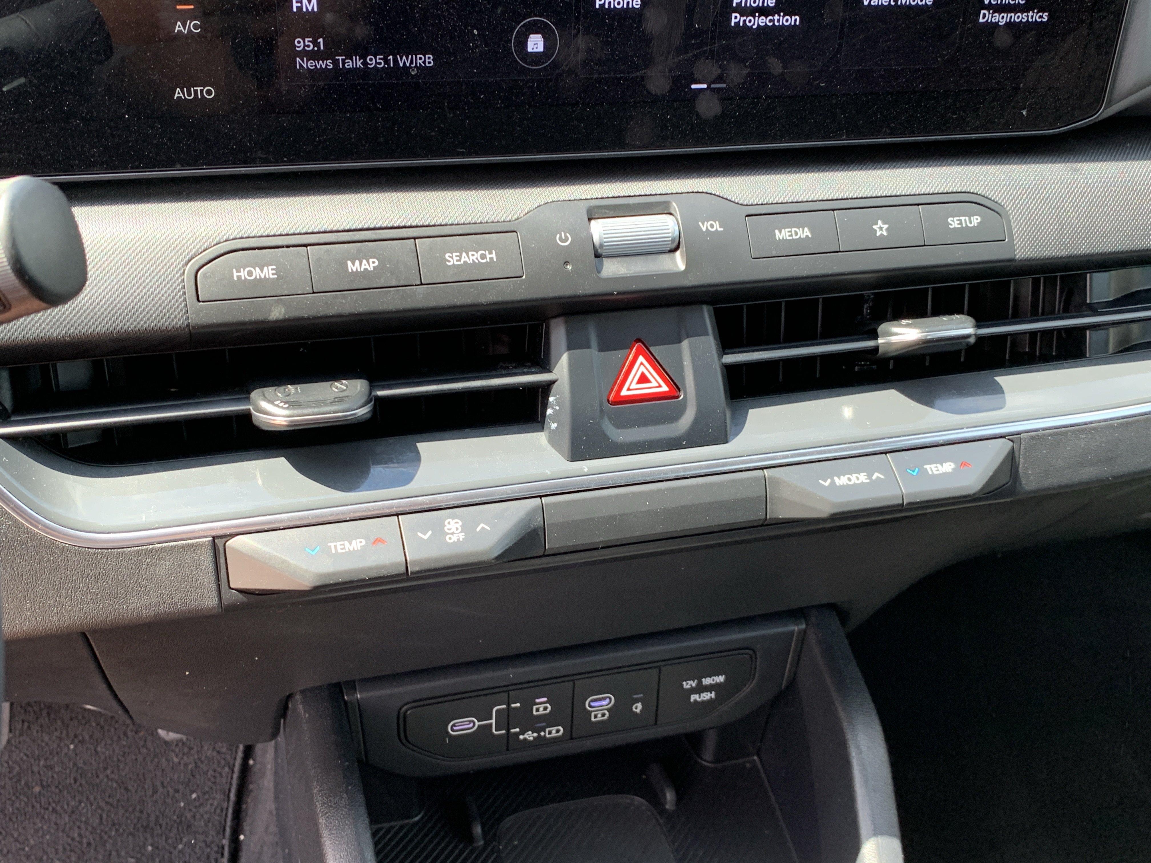 Used 2025 Kia K4 EX FWD image 17