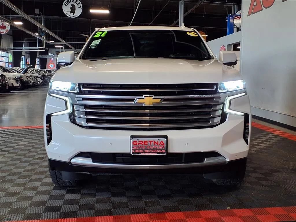 Used 2021 Chevrolet Suburban High Country AWD/4WD image 2