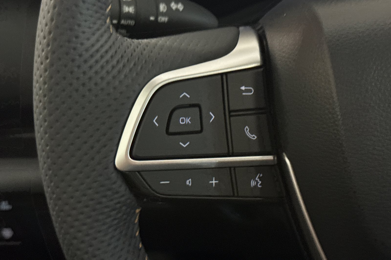 New 2026 Toyota Sienna XLE Woodland Edition AWD/4WD image 30