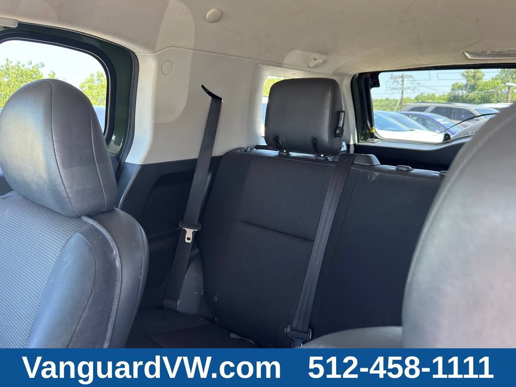 Used 2012 Toyota FJ Cruiser 2WD w/ Upgrade Pkg image 11