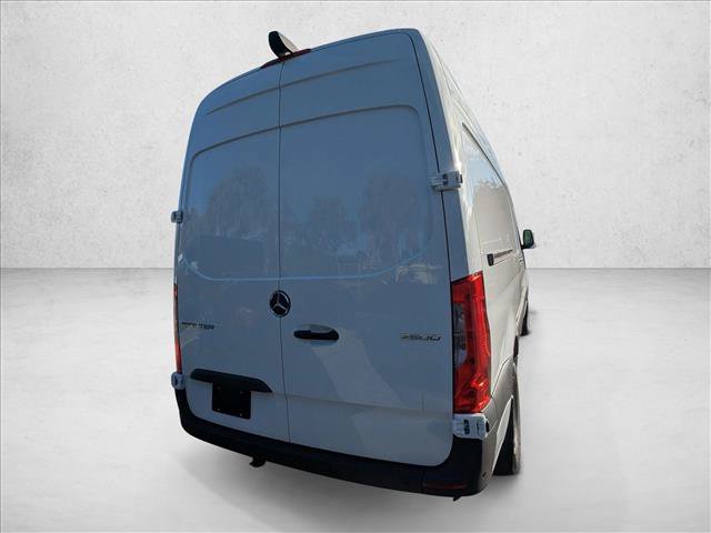 New 2026 Mercedes-Benz Sprinter 2500 video 2