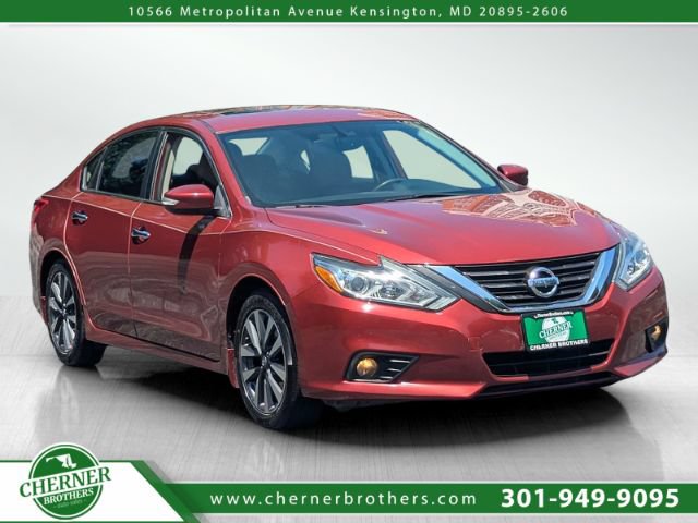 Used 2017 Nissan Altima 2.5 SV w/ Convenience Package