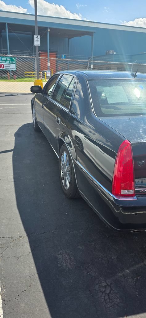 Used 2007 Cadillac DTS Luxury II FWD image 16