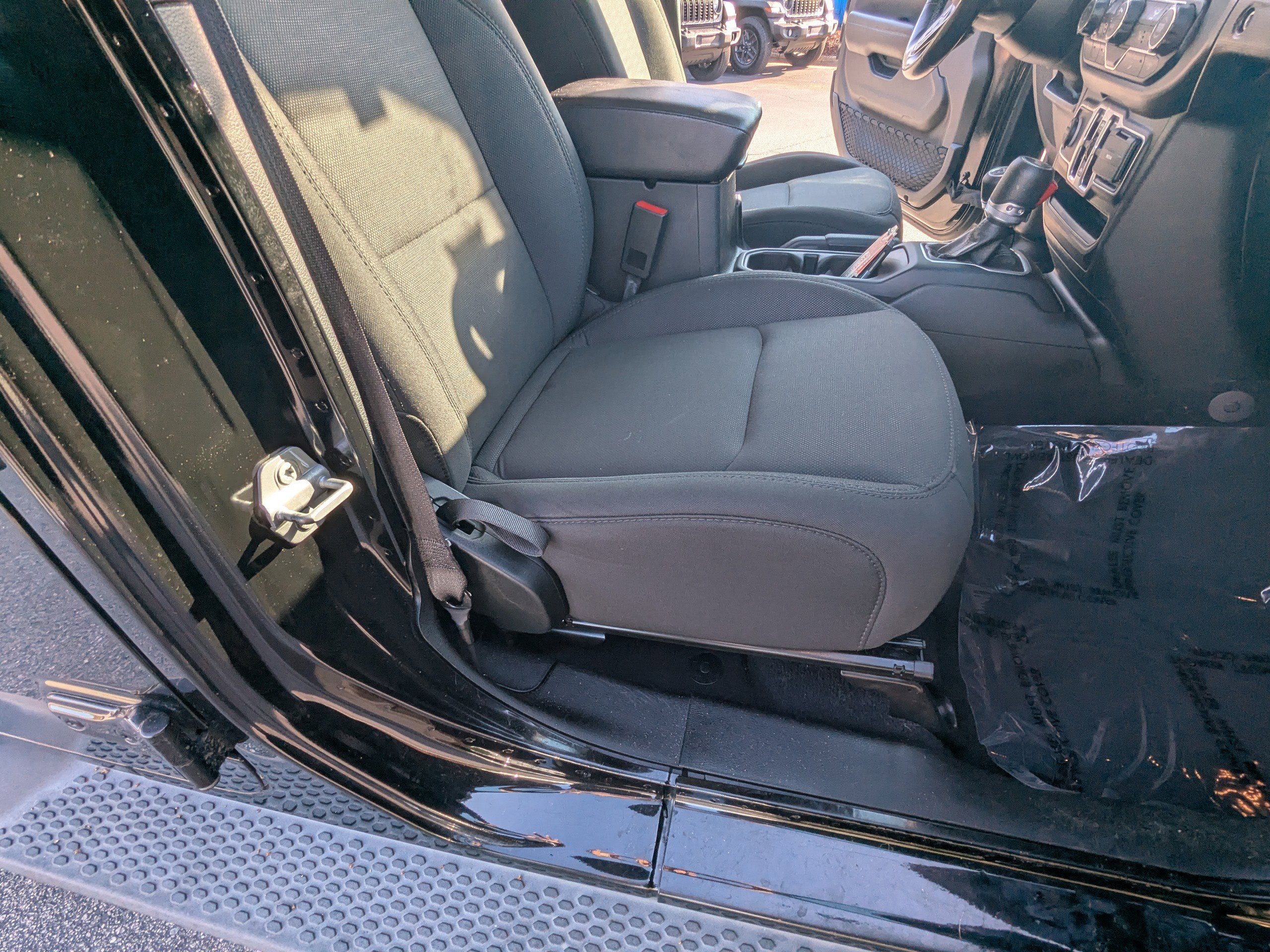 Used 2020 Jeep Wrangler Unlimited Sport S image 18