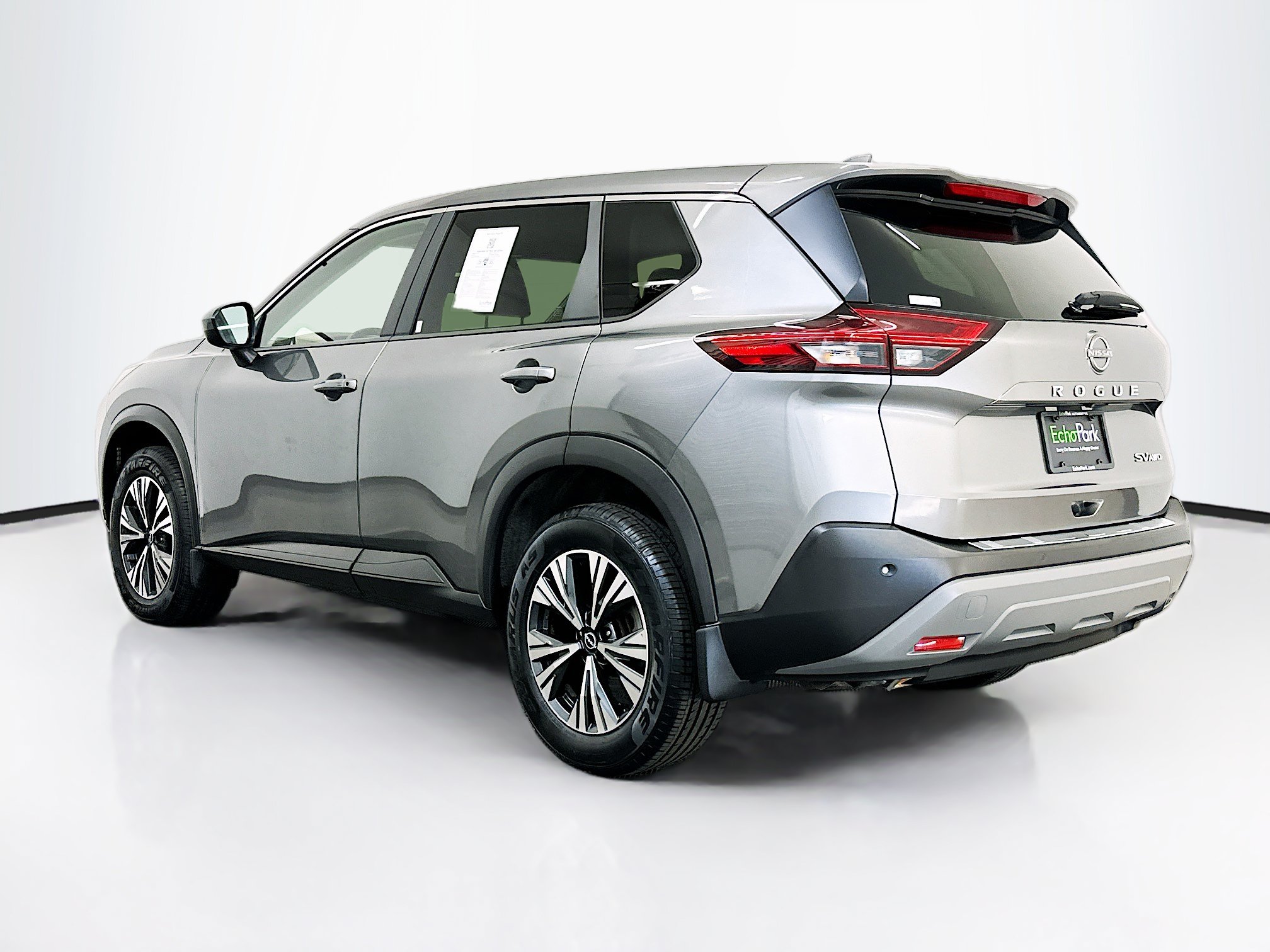 Used 2023 Nissan Rogue SV AWD/4WD image 5