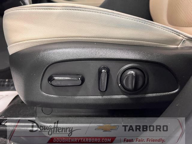 Used 2021 Buick Encore GX Essence w/ Advanced Technology Package FWD image 29