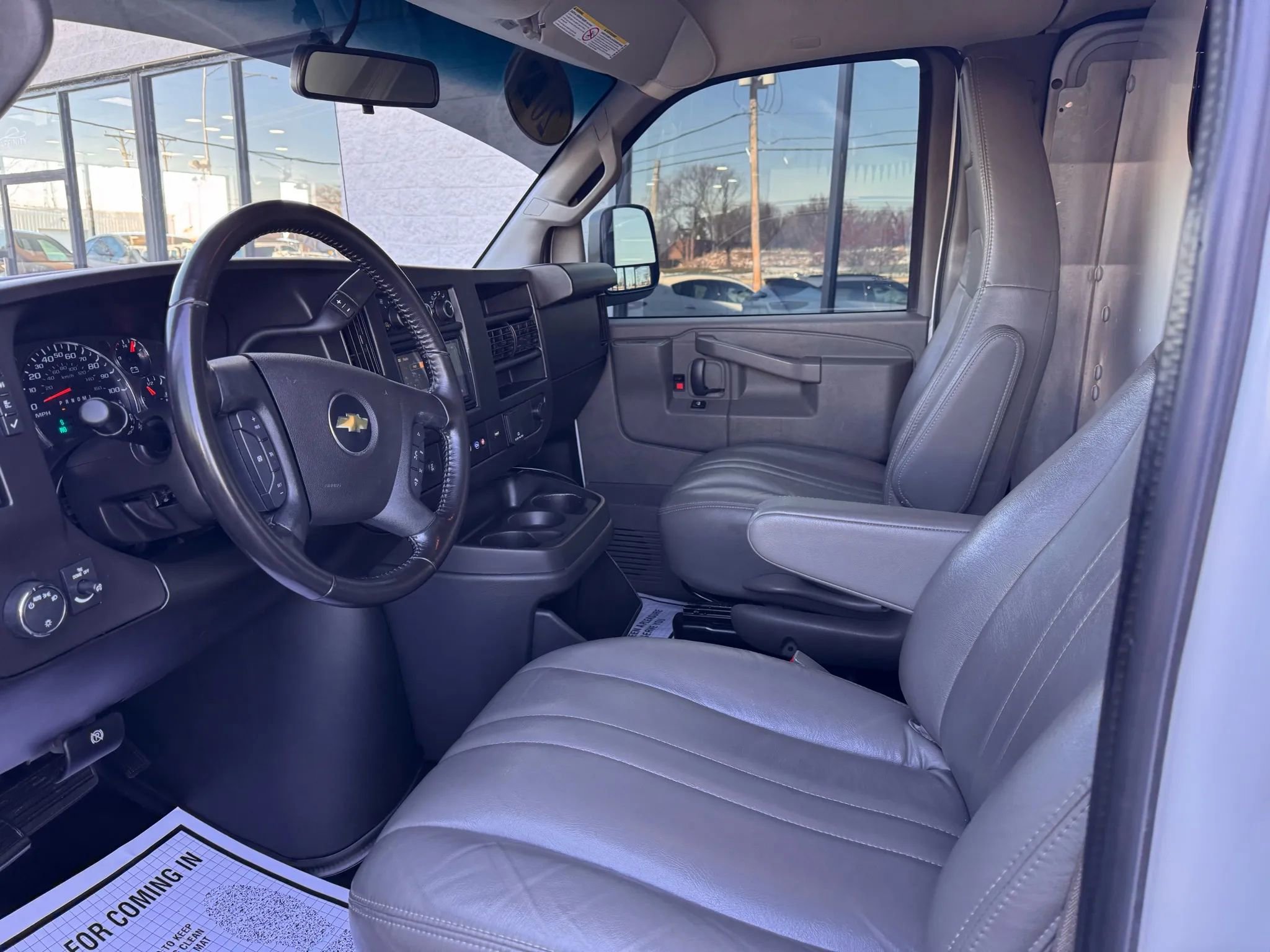 Used 2022 Chevrolet Express 2500 Extended w/ Driver Convenience Package image 9