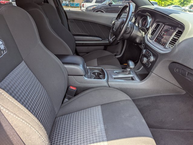Used 2022 Dodge Charger Scat Pack RWD image 28