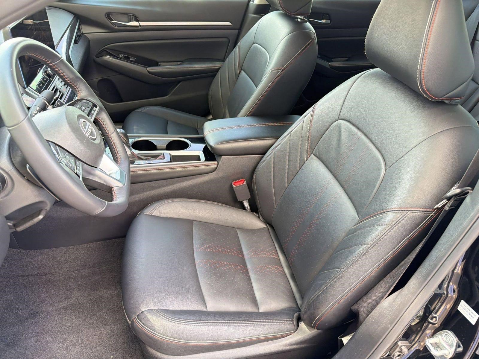 Used 2024 Nissan Altima 2.5 SR w/ SR Premium Package image 23