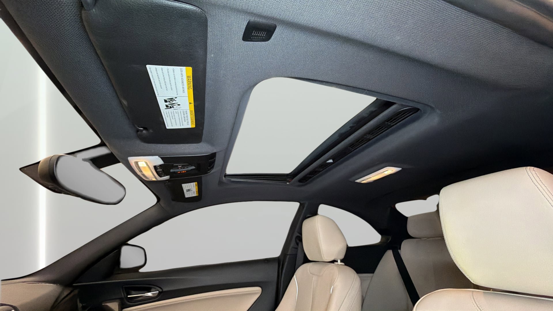 Used 2016 BMW 228i Coupe image 32