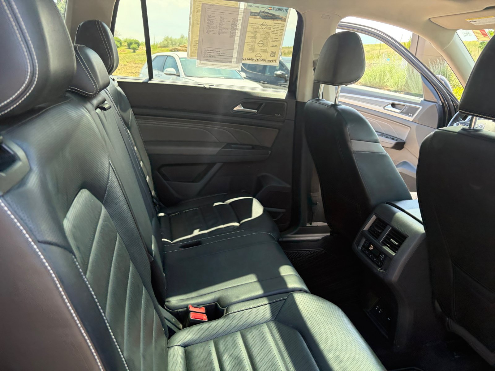 Used 2022 Volkswagen Atlas SEL Premium AWD/4WD image 18
