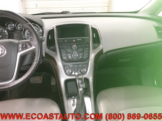 Used 2013 Buick Verano FWD image 12