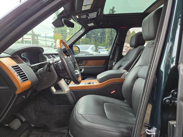 Used 2019 Land Rover Range Rover Supercharged AWD/4WD image 24