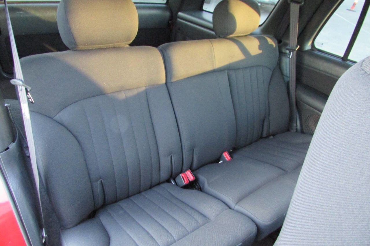 Used 2003 Chevrolet Blazer LS w/ Preferred Equipment Group image 29