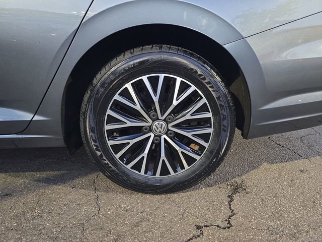 Used 2021 Volkswagen Jetta S image 32