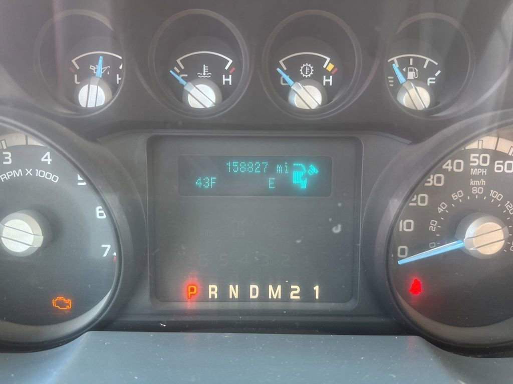 Used 2015 Ford F250 XLT w/ Snow Plow Prep Package image 25