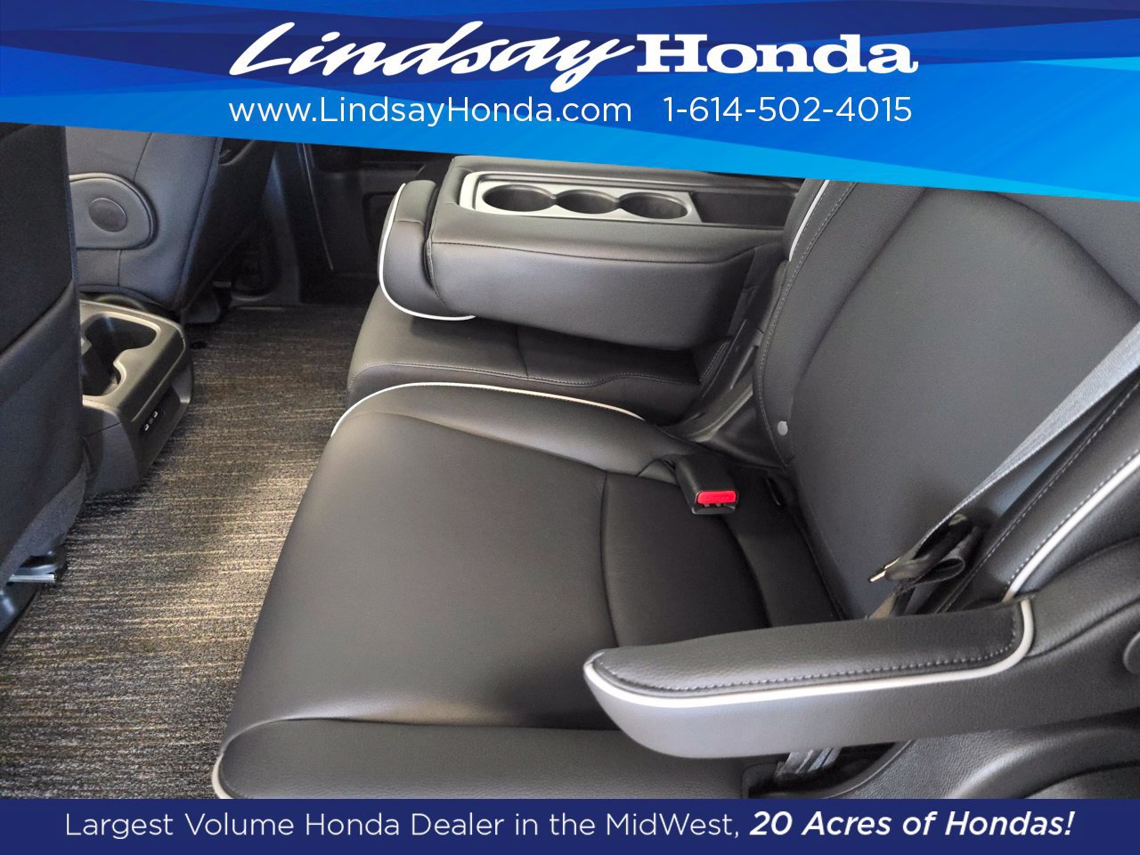 New 2026 Honda Odyssey Touring image 2