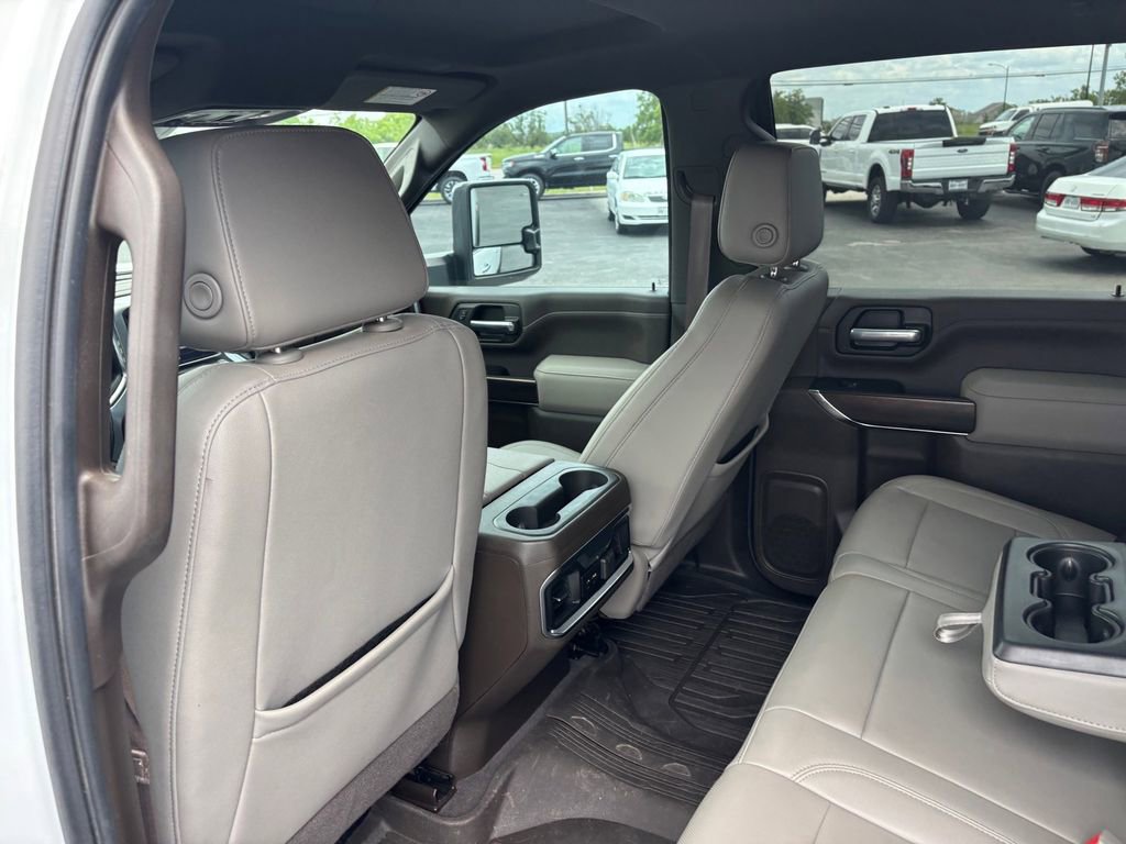 Used 2022 GMC Sierra 3500 SLT w/ SLT Preferred Package AWD/4WD image 27