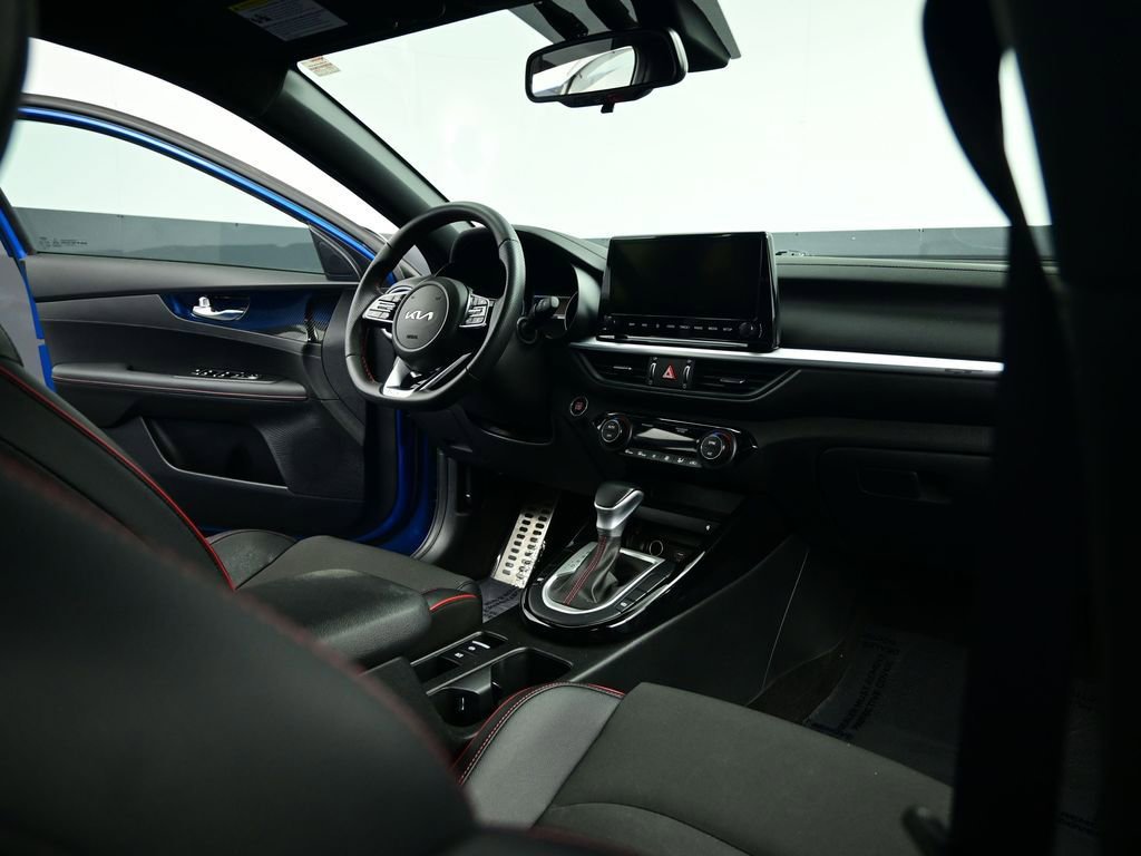 Used 2023 Kia Forte GT image 62