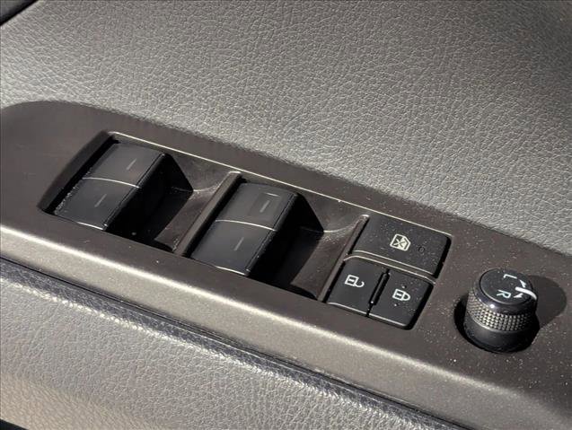 Used 2023 Toyota Camry SE image 14