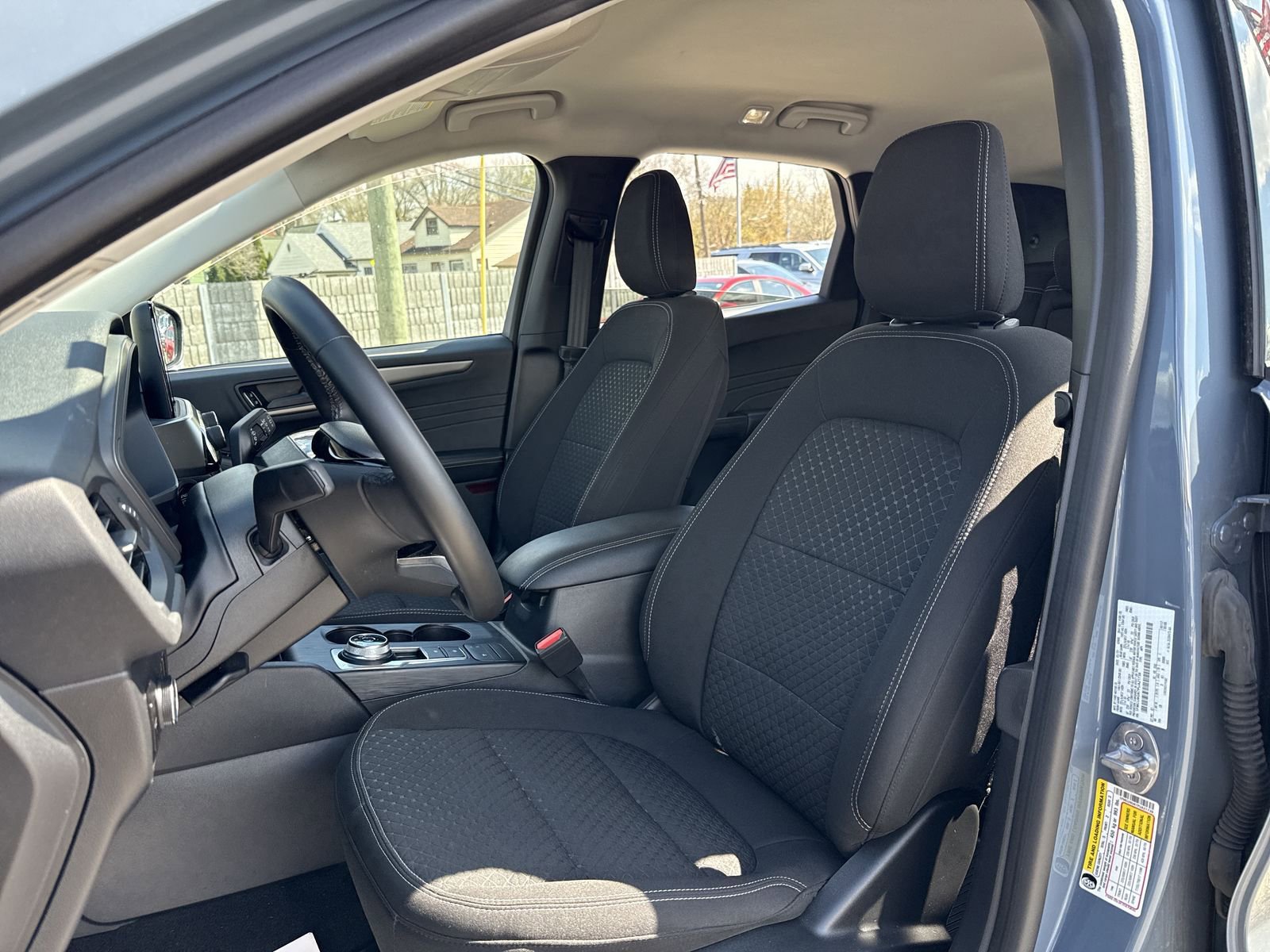 Used 2023 Ford Escape Active AWD/4WD image 21